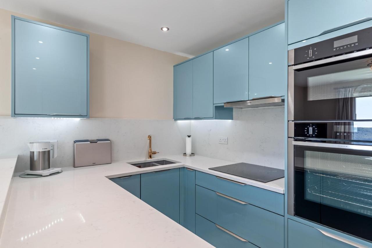 Salty Kisses - Sea Front Aparment Apartment Hodgeston Exterior photo